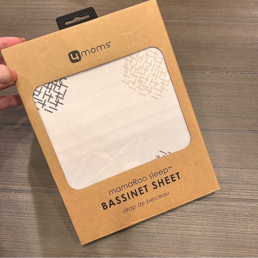 NEW! 4moms bassinet sheet!